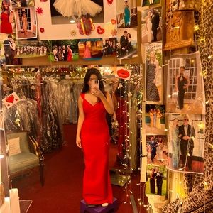 Herve Leger Red Sleeveless V-Neck Prom Gown